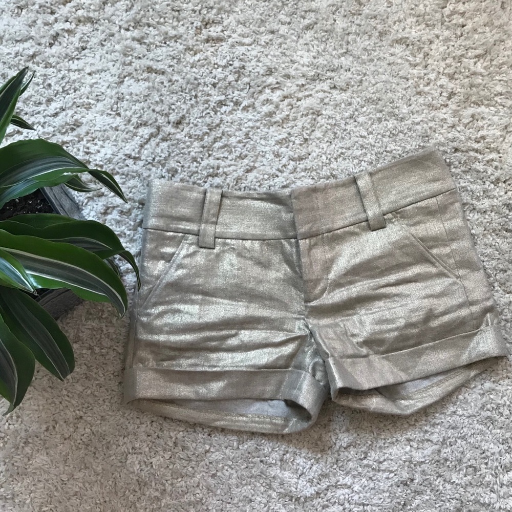 Metallic Gold Alice + Olivia Linen Shorts